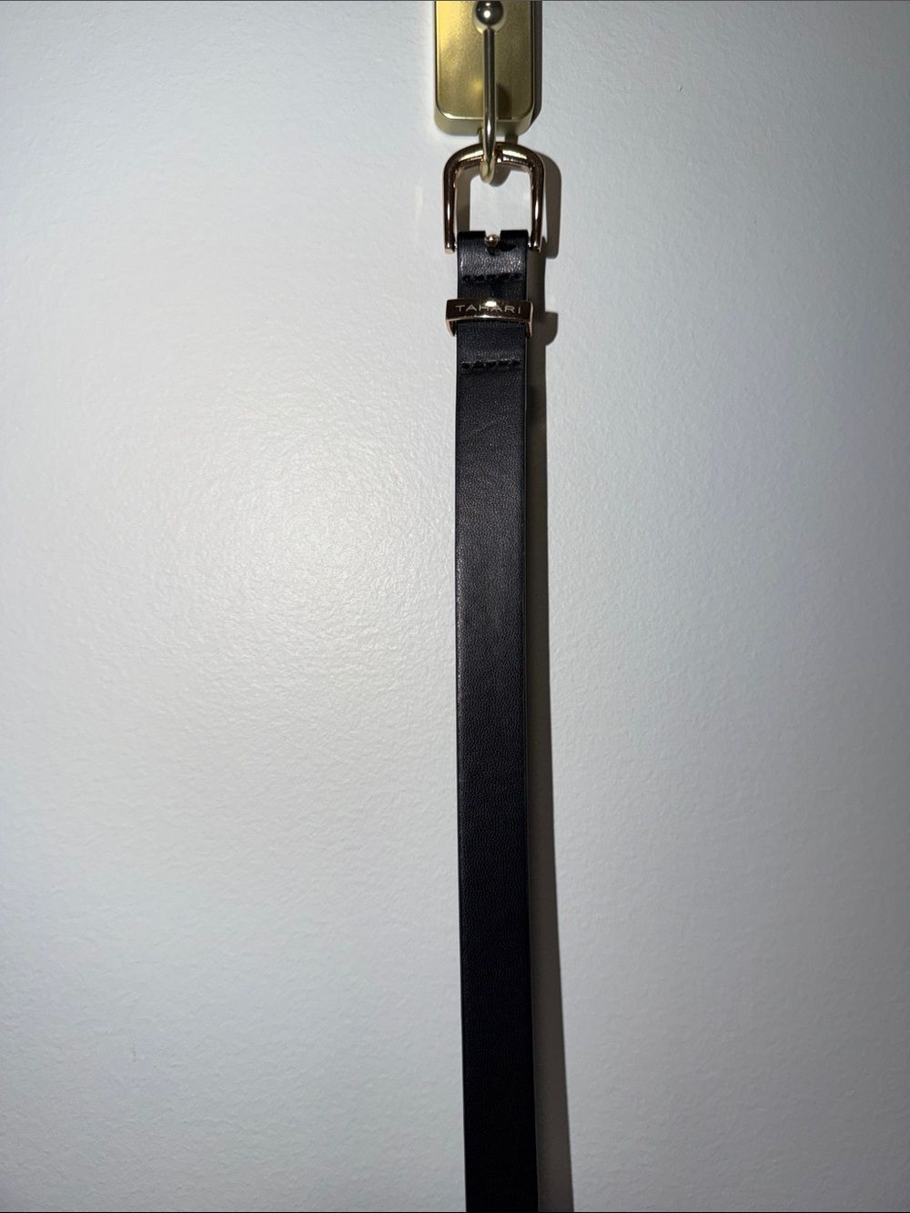 TAHARI XL Black Faux Leather Skinny Belt